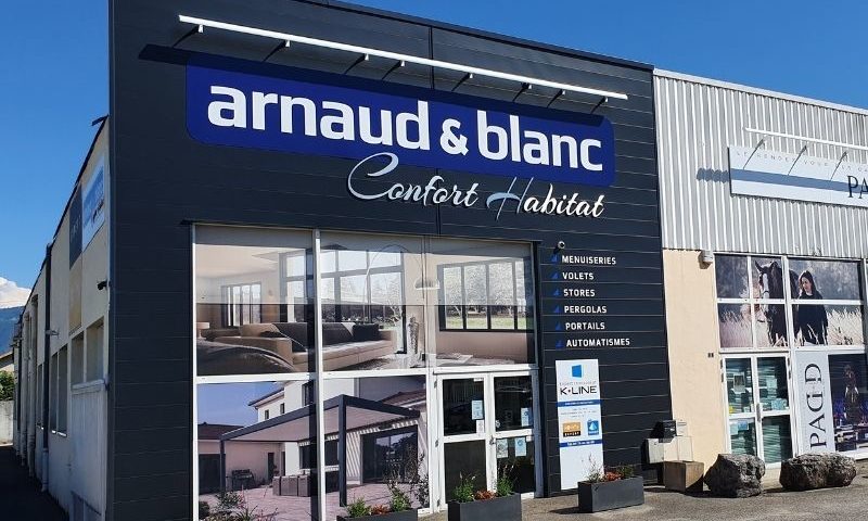 ARNAUD ET BLANC actualité - sept - nouvelle devanture