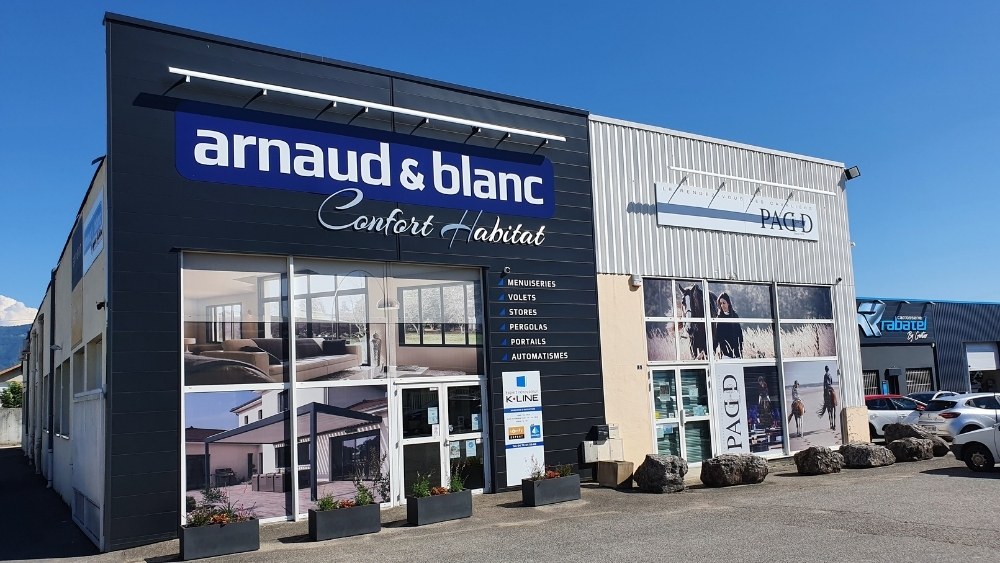 ARNAUD ET BLANC - devanture magasin