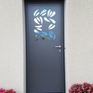 Pose de porte d'entrée en aluminium à Chevrières en Isère